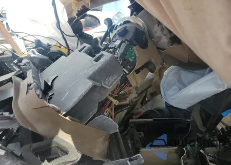 2004 Buick Lesabre Limited z USA, uszkodzony, nr VIN 1G4HR54K94U136168